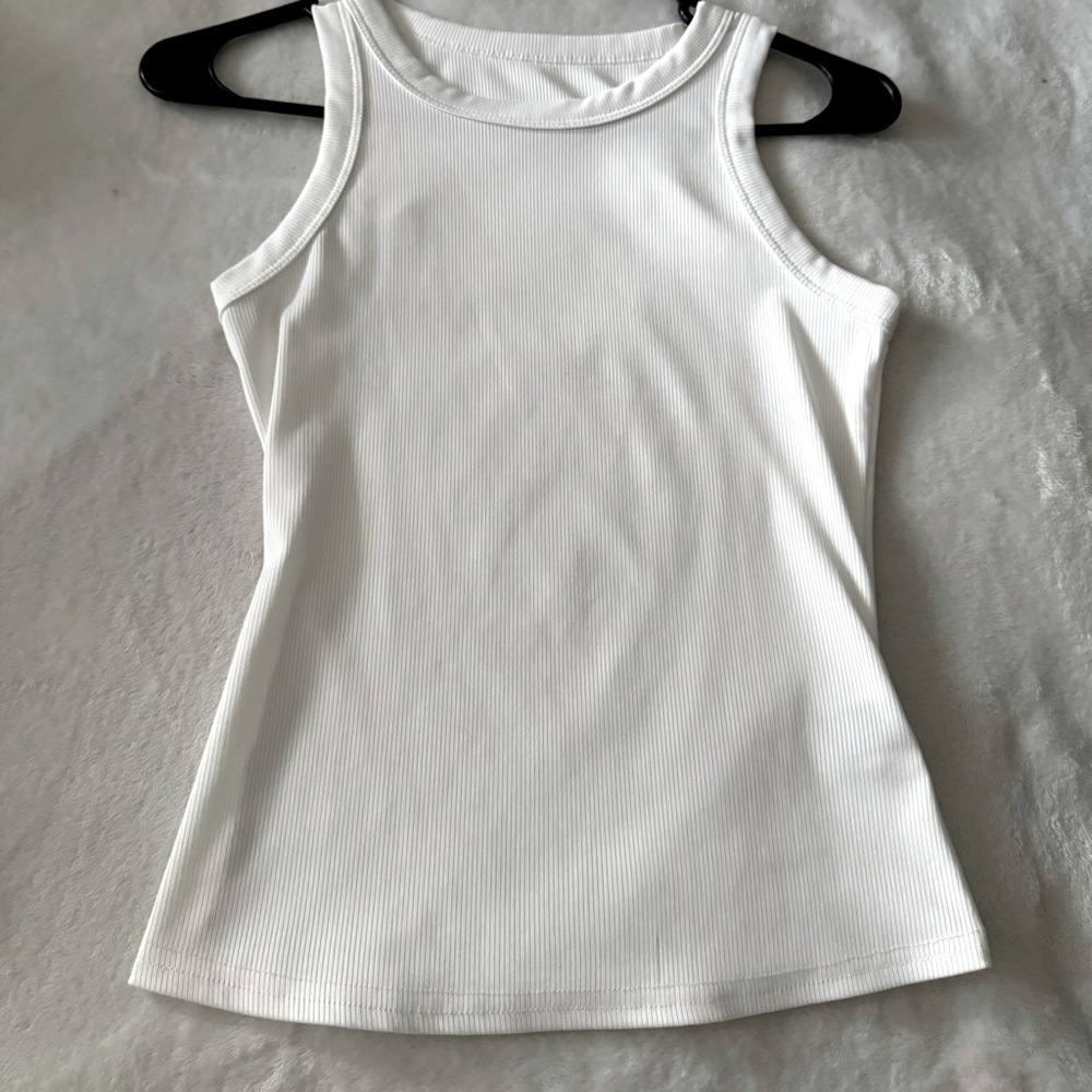 Women’s white tank (size small)